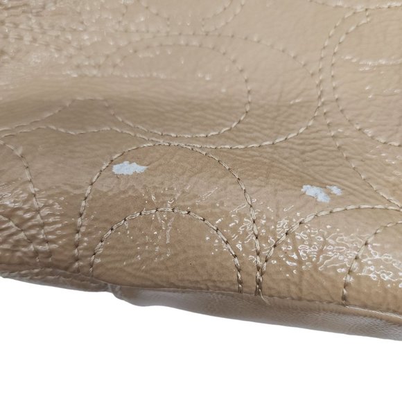 #45. Coach patent Leather soho Lynn Purse shoulder bag - Picture 2 of 7